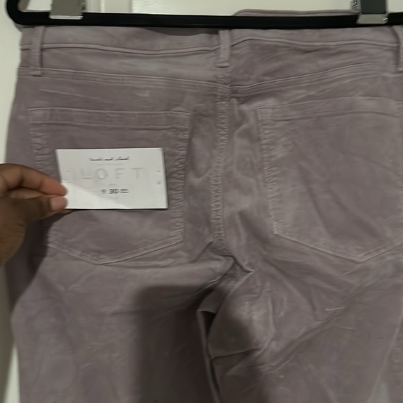 Loft women’s corduroy lavender curvy skinny jeans size 10 - Picture 3 of 3